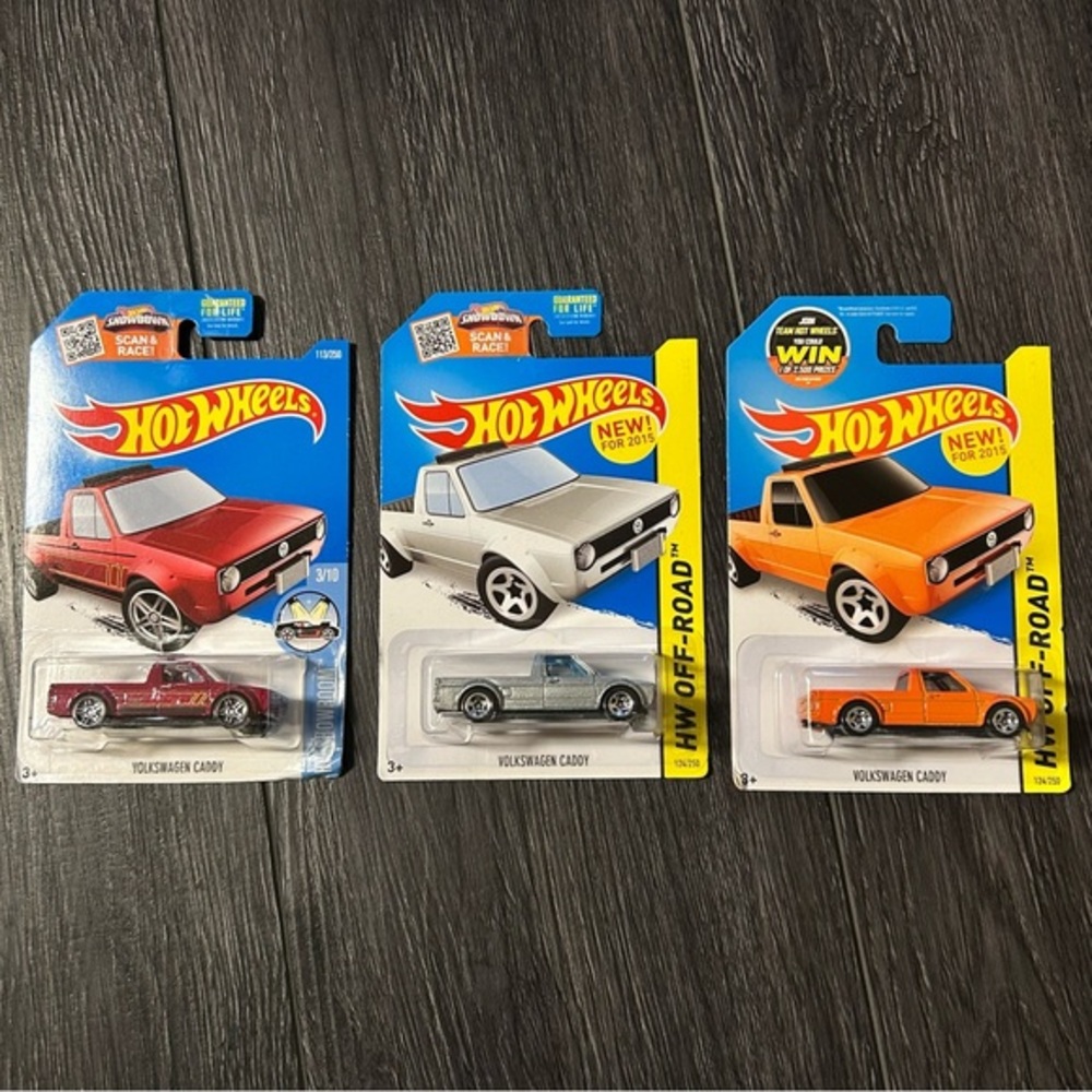 Hot Wheels Volkswagen Caddy Set of 3 card wear